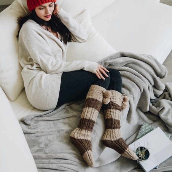 LAST ONE***Loungewear Cozy Chucky Knitted Socks - Picture 4 of 6